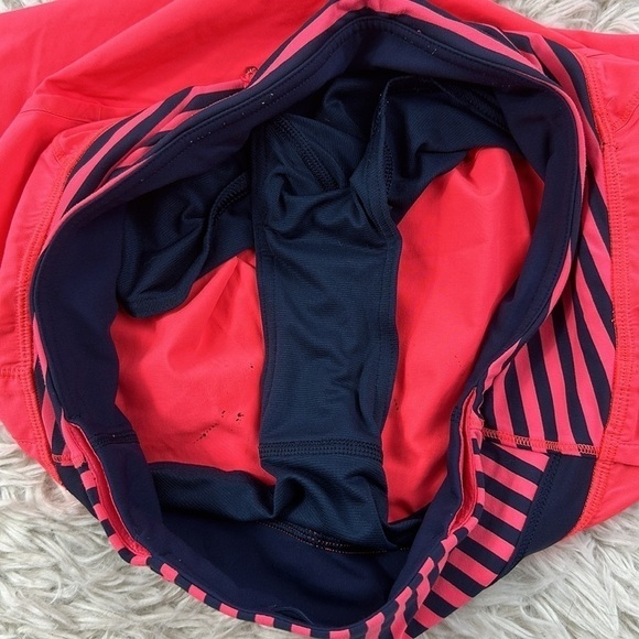 Lululemon Run Times Short *4-way Stretch 4" Electric Coral / Narrow Bold Stripe - Picture 4 of 6